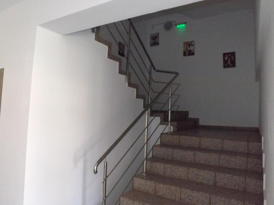 Casa Dobrescu Centura De Nord Hotel ไกรโอวา ภายนอก รูปภาพ