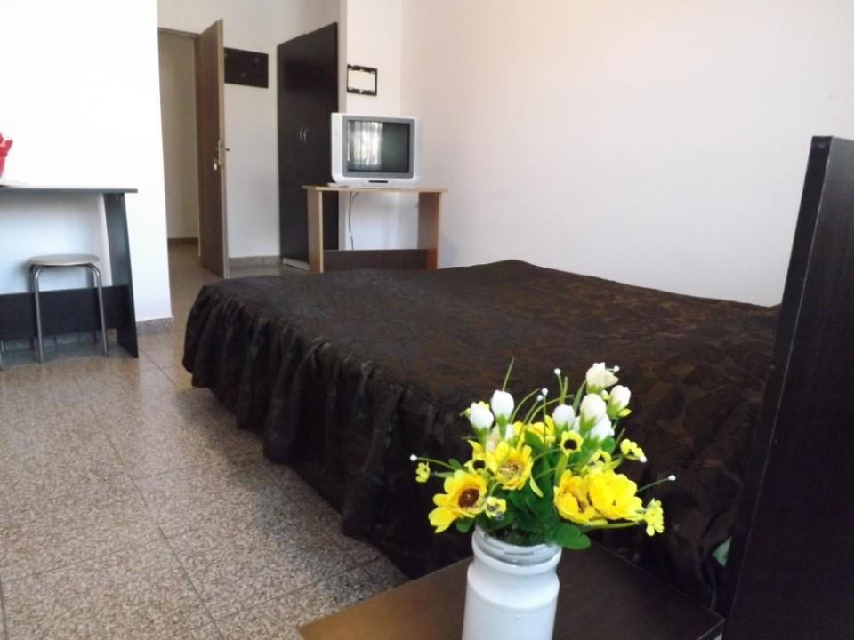 Casa Dobrescu Centura De Nord Hotel ไกรโอวา ภายนอก รูปภาพ